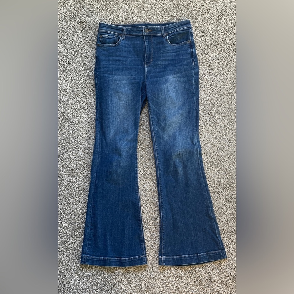American Eagle super Hi-Rise Flare 10 Regular